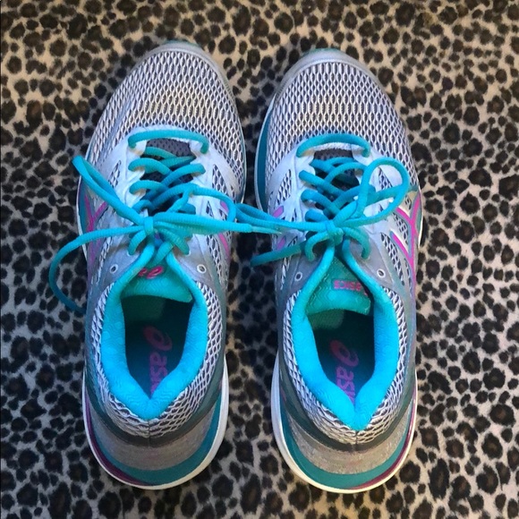 NWOT ASICS RUNNING SHOES - Picture 7 of 7